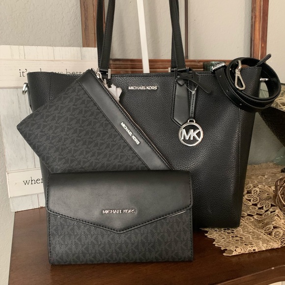 New 3in1 MK Kimberly large tote 🖤 - Picture 8 of 8